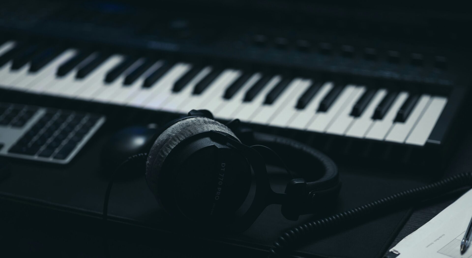 https://reizyhmusic.com.br/wp-content/uploads/2024/11/cropped-panagiotis-falcos-GgjNItqNiok-unsplash-scaled-1.jpg